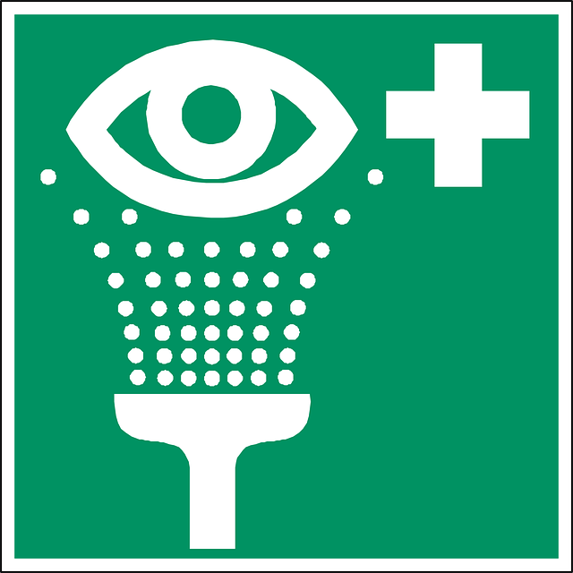 eyeshower